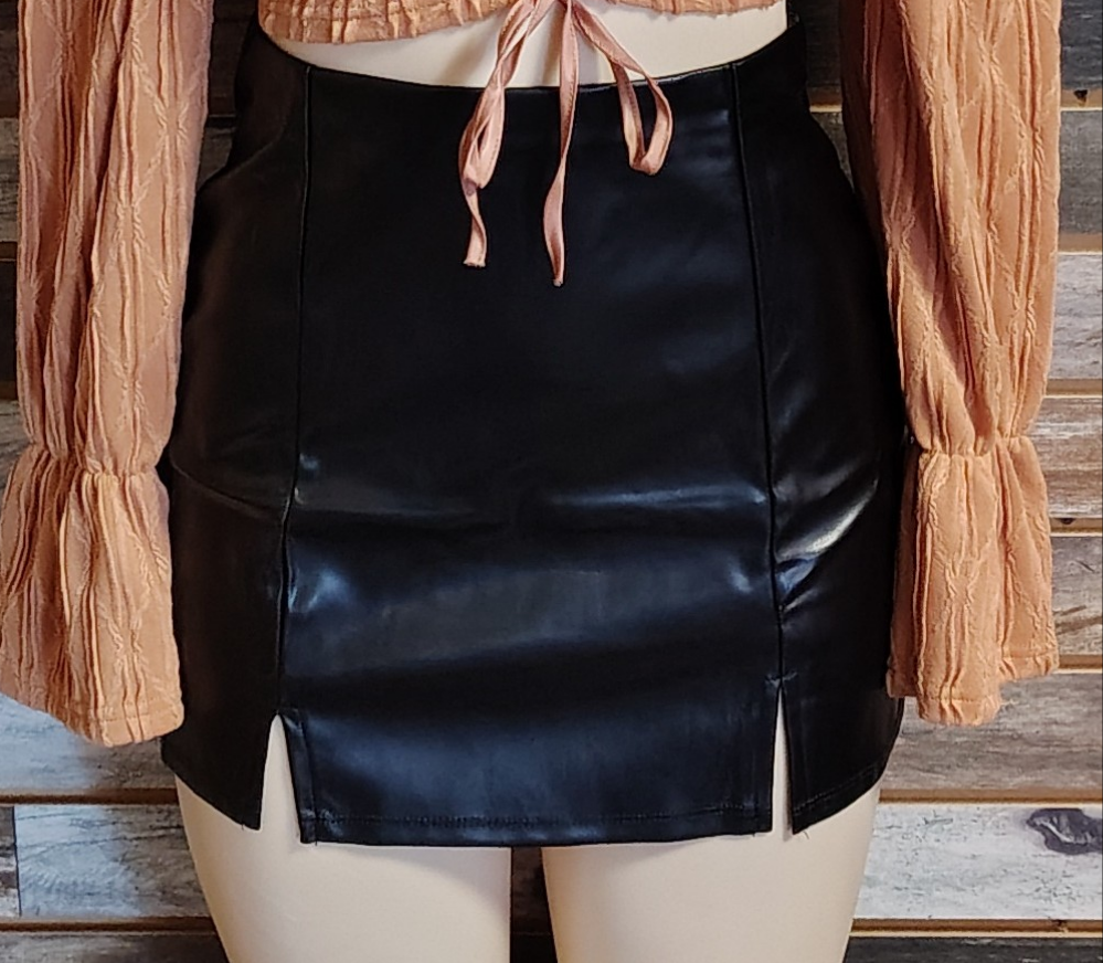 Faux Leather Skirt black